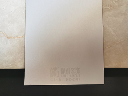通化氧化铝单板安装后容易出现变形吗